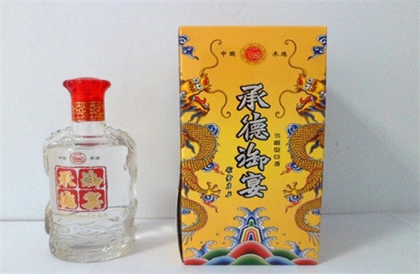 龙大师酒业